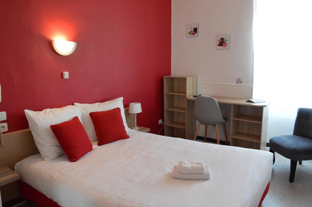 Hotel De La Colombiere Chalon-sur-Saône Kültér fotó
