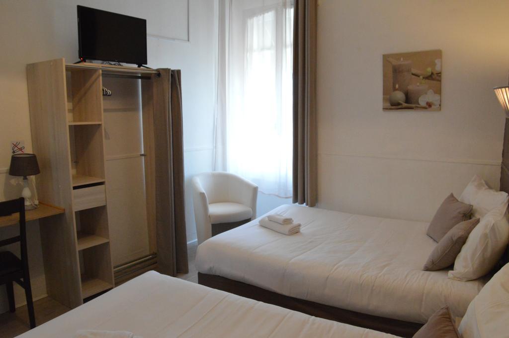 Hotel De La Colombiere Chalon-sur-Saône Kültér fotó