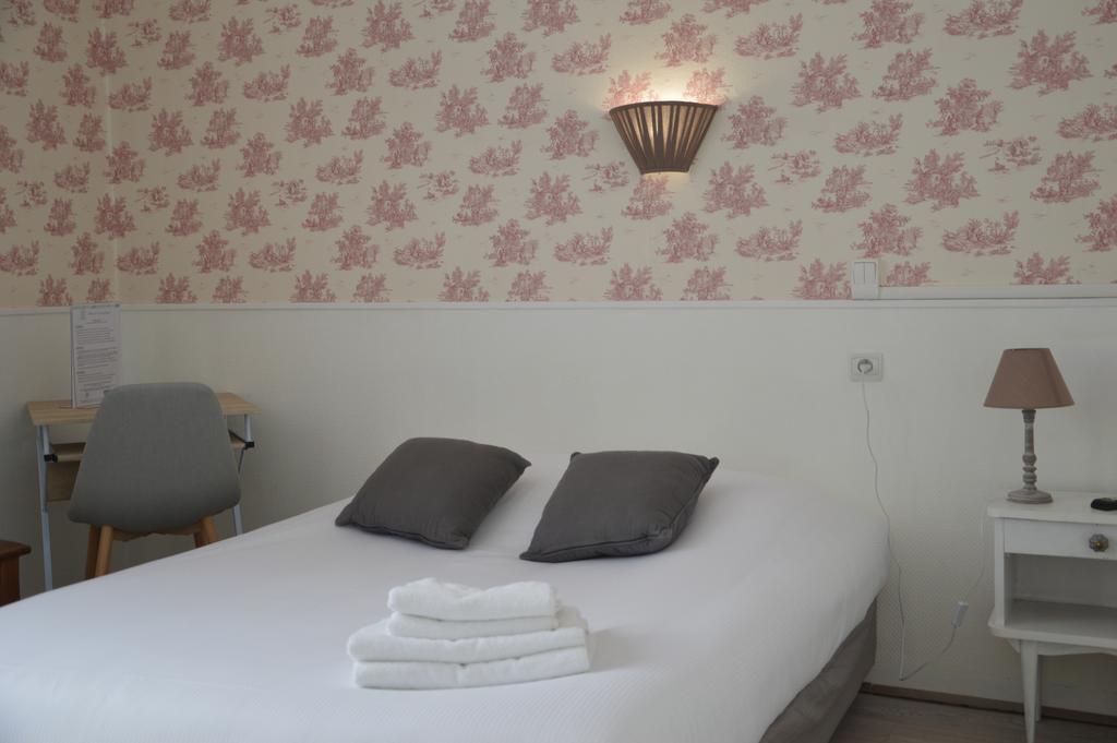 Hotel De La Colombiere Chalon-sur-Saône Kültér fotó