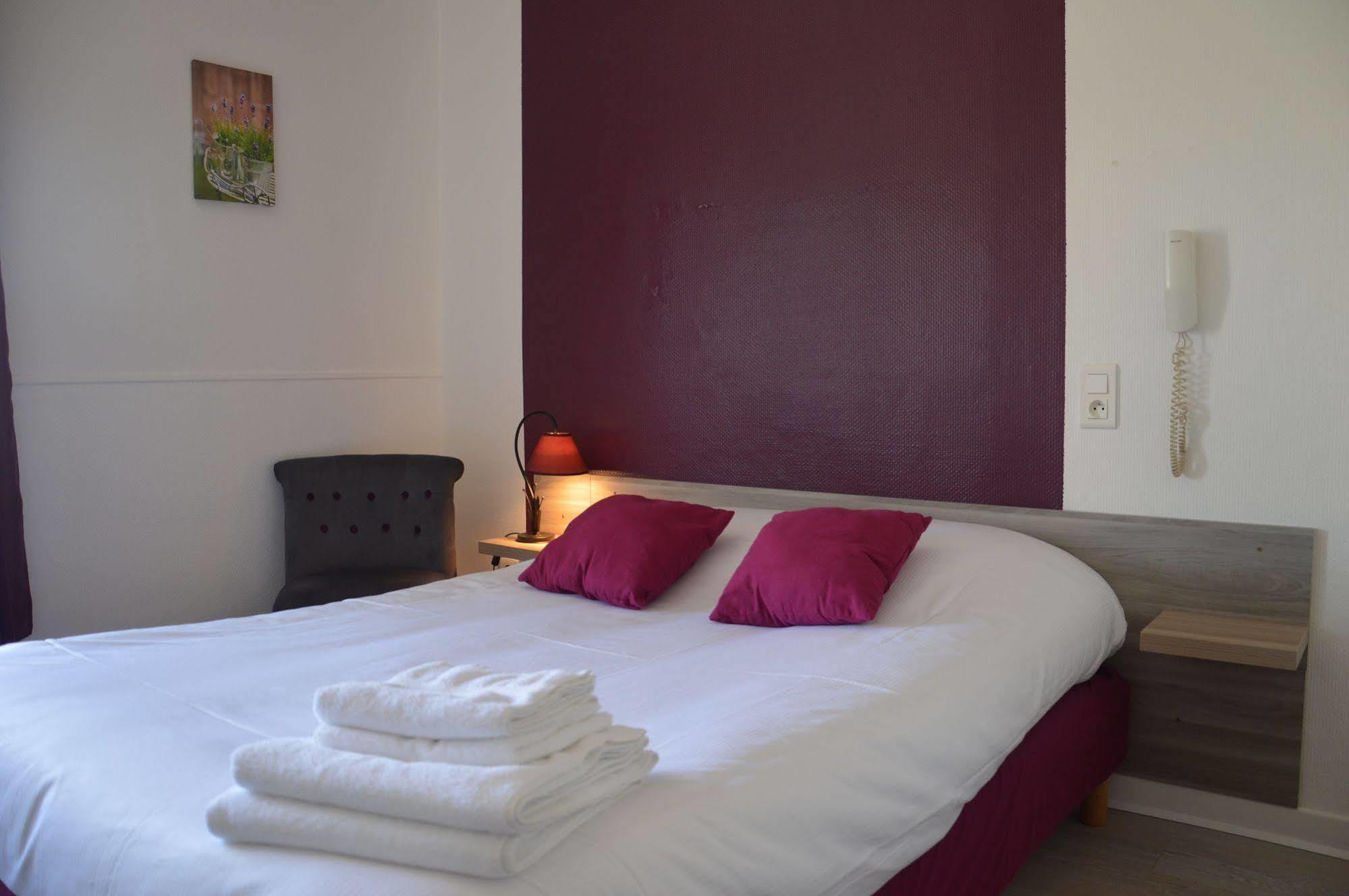 Hotel De La Colombiere Chalon-sur-Saône Kültér fotó