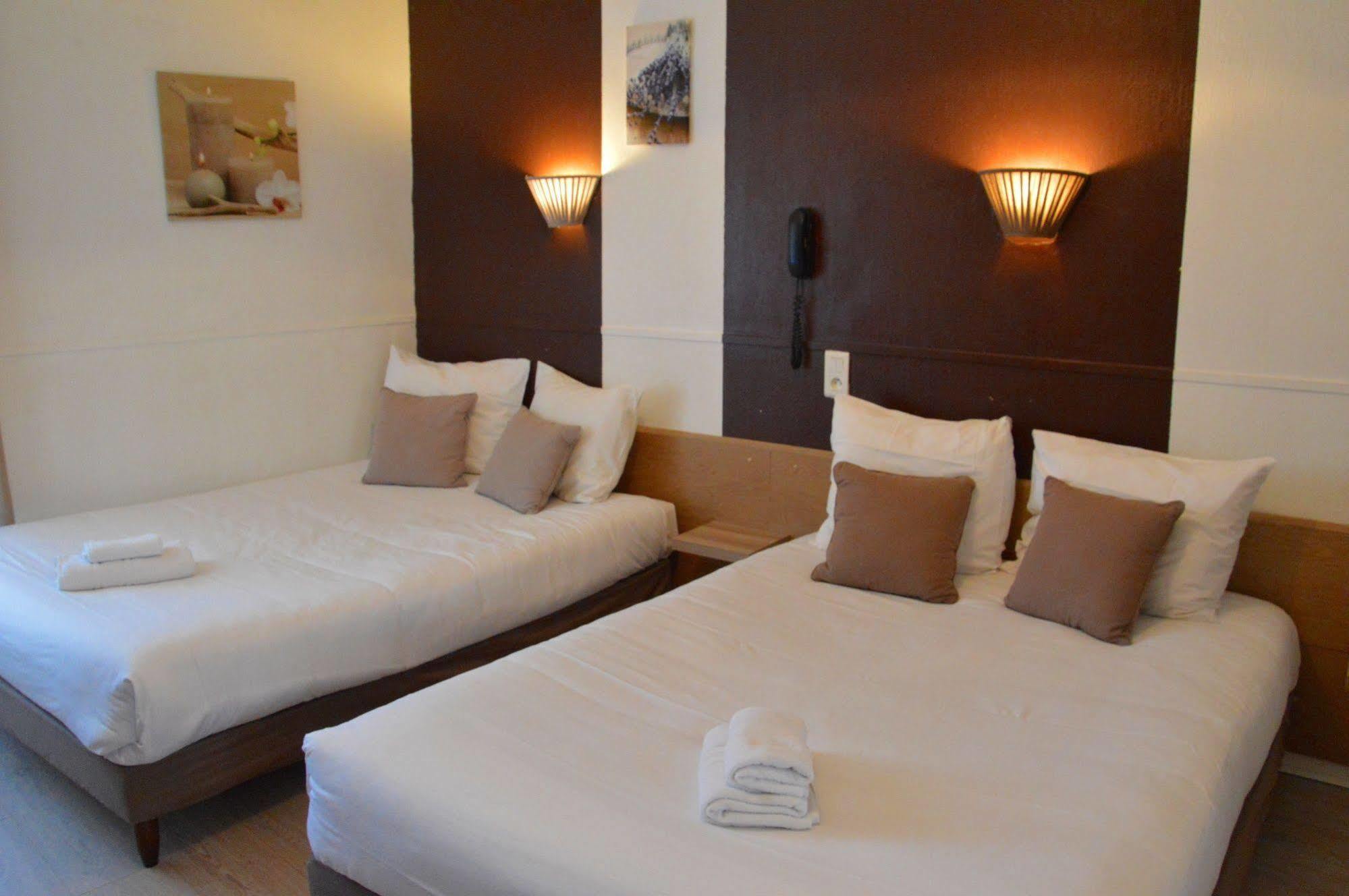 Hotel De La Colombiere Chalon-sur-Saône Kültér fotó