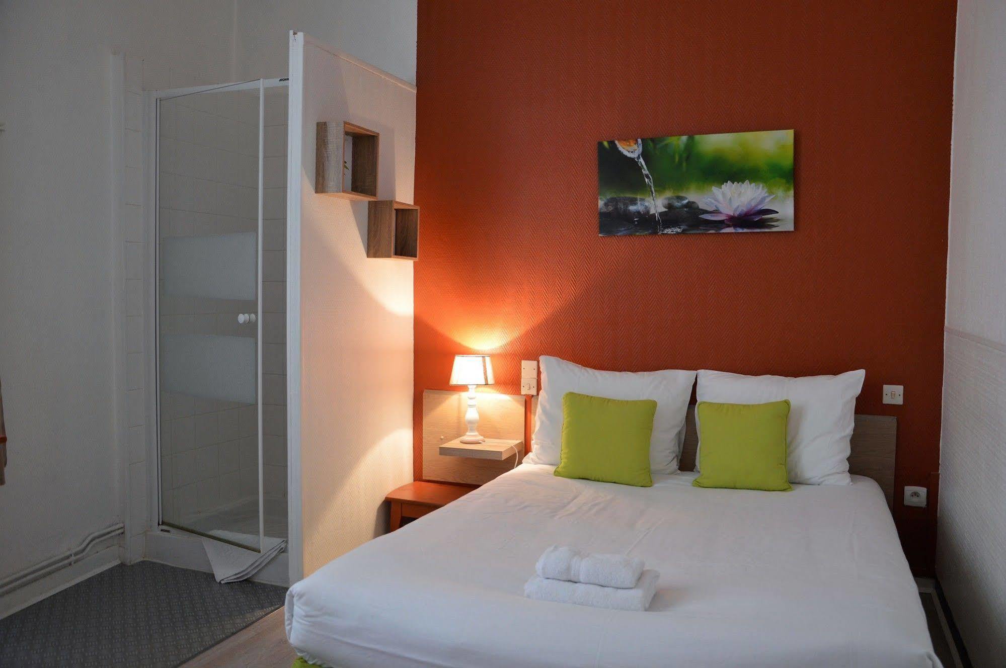 Hotel De La Colombiere Chalon-sur-Saône Kültér fotó