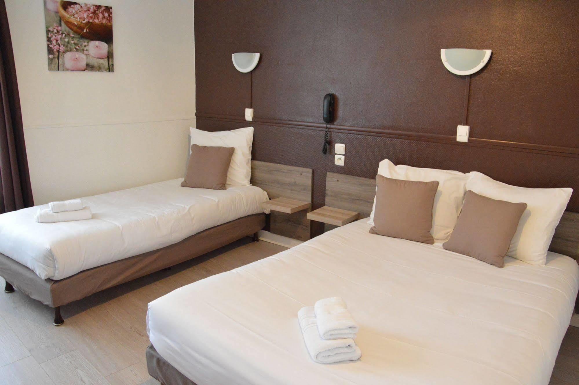 Hotel De La Colombiere Chalon-sur-Saône Kültér fotó